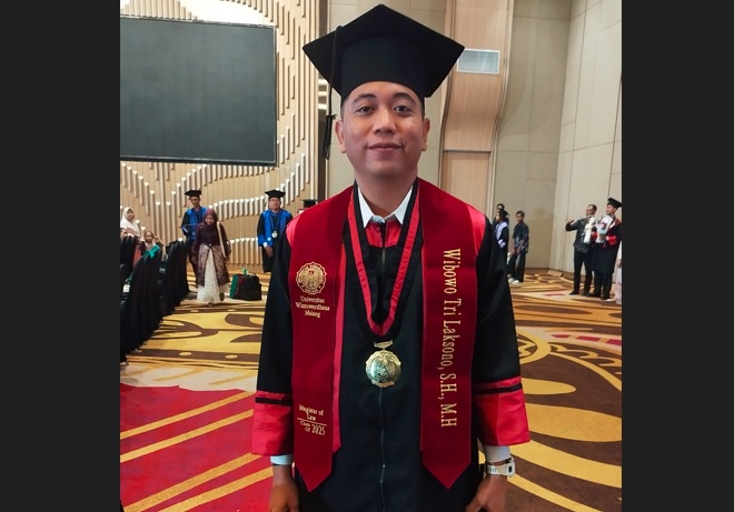 Wisuda UM
